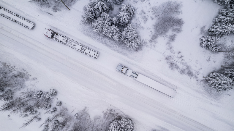 Optimizing Logistics with the OpenWeather Dashboard